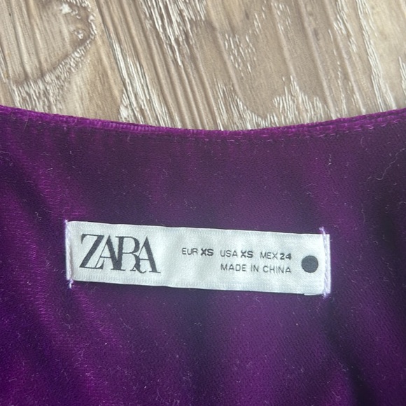Zara Velvet Knotted Top - Picture 5 of 6